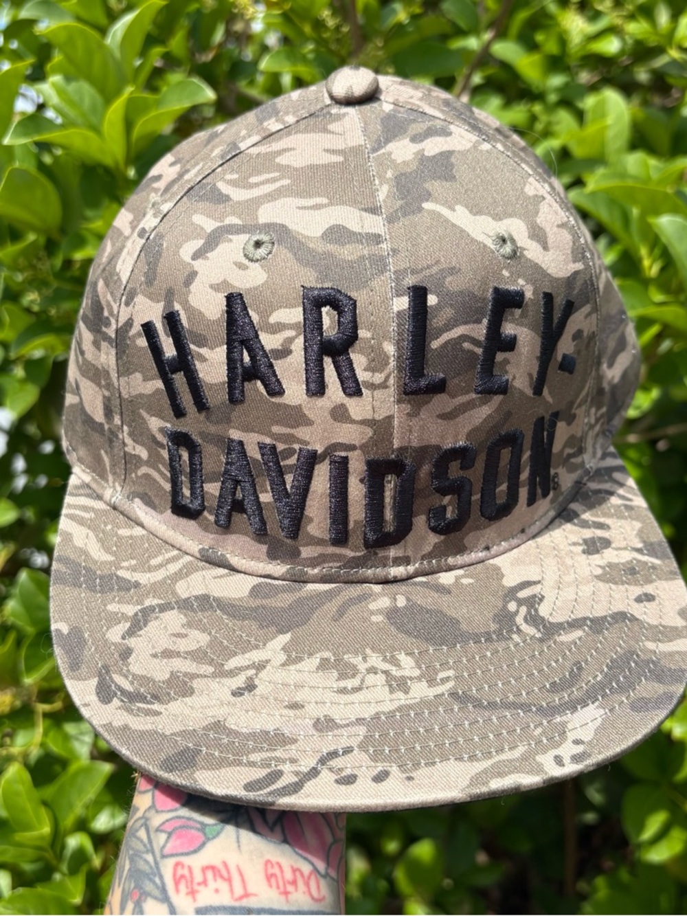 Harley Davidson Camo Green Embroidered Hat 3XL Cotton Logo Motorcycle Fitted - Picture 2 of 4